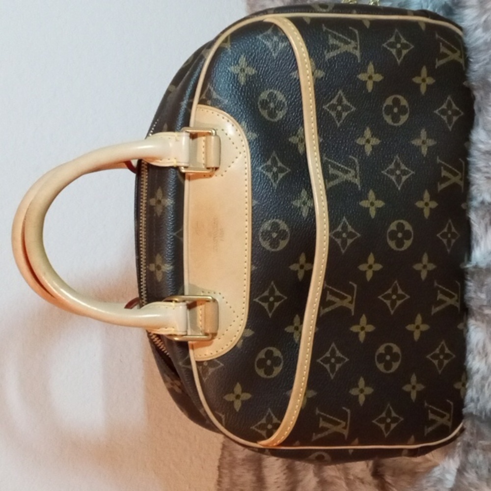 Louis Vuitton Trouville Monogram